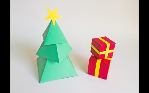 Papercraft Christmas Tree: A Designer's Review